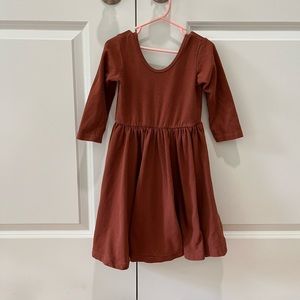 Alice + Ames size 5 rust ballet dress